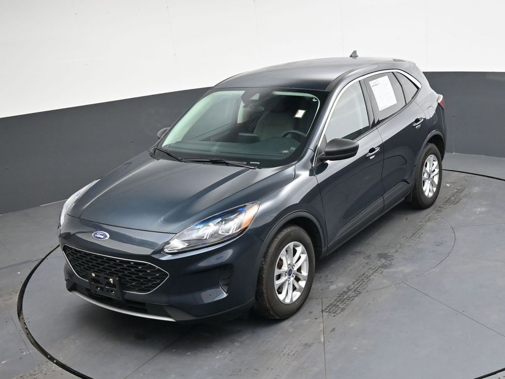 Used 2022 Ford Escape SE w/ Cold Weather Package image 24
