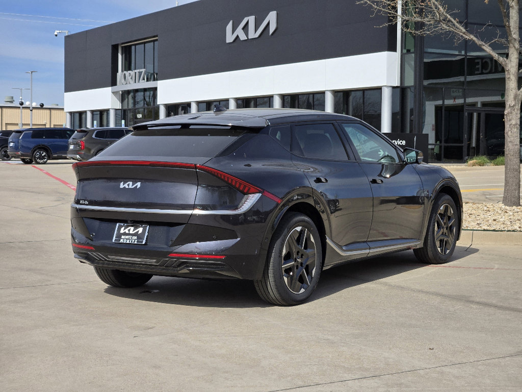 New 2025 Kia EV6 Wind image 4