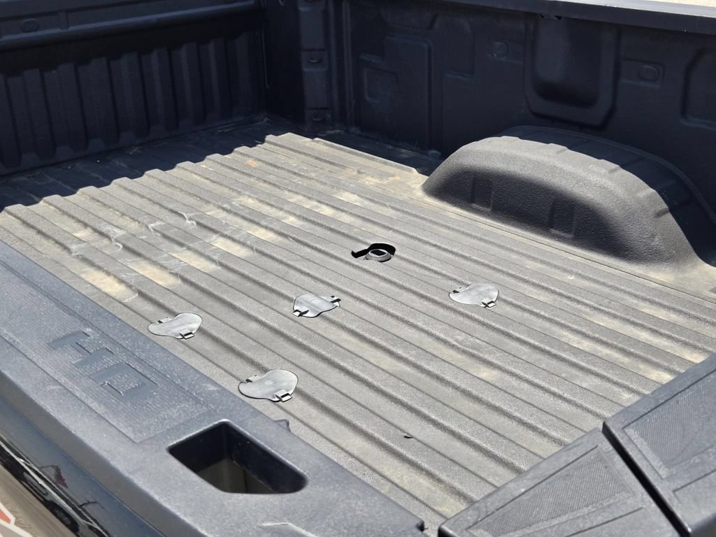 Used 2025 Chevrolet Silverado 2500 Custom w/ Custom Value Package AWD/4WD image 5