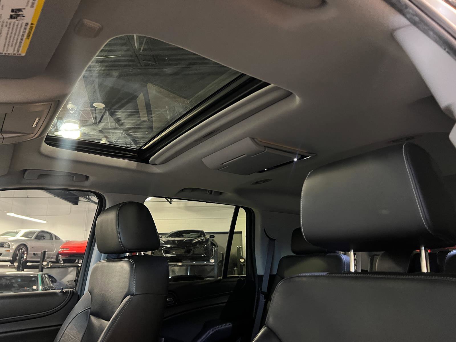 Used 2015 GMC Yukon SLT w/ Open Road Package image 23