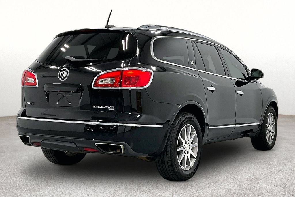 Used 2017 Buick Enclave Leather AWD/4WD image 2