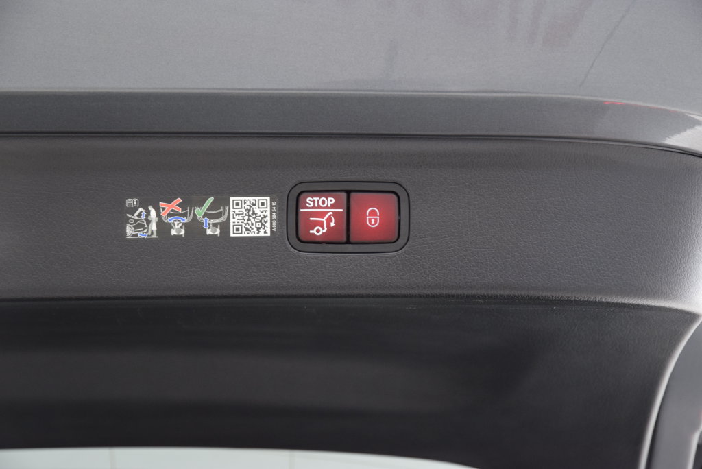 Certified 2023 Mercedes-Benz EQE 350+ 4MATIC SUV image 30