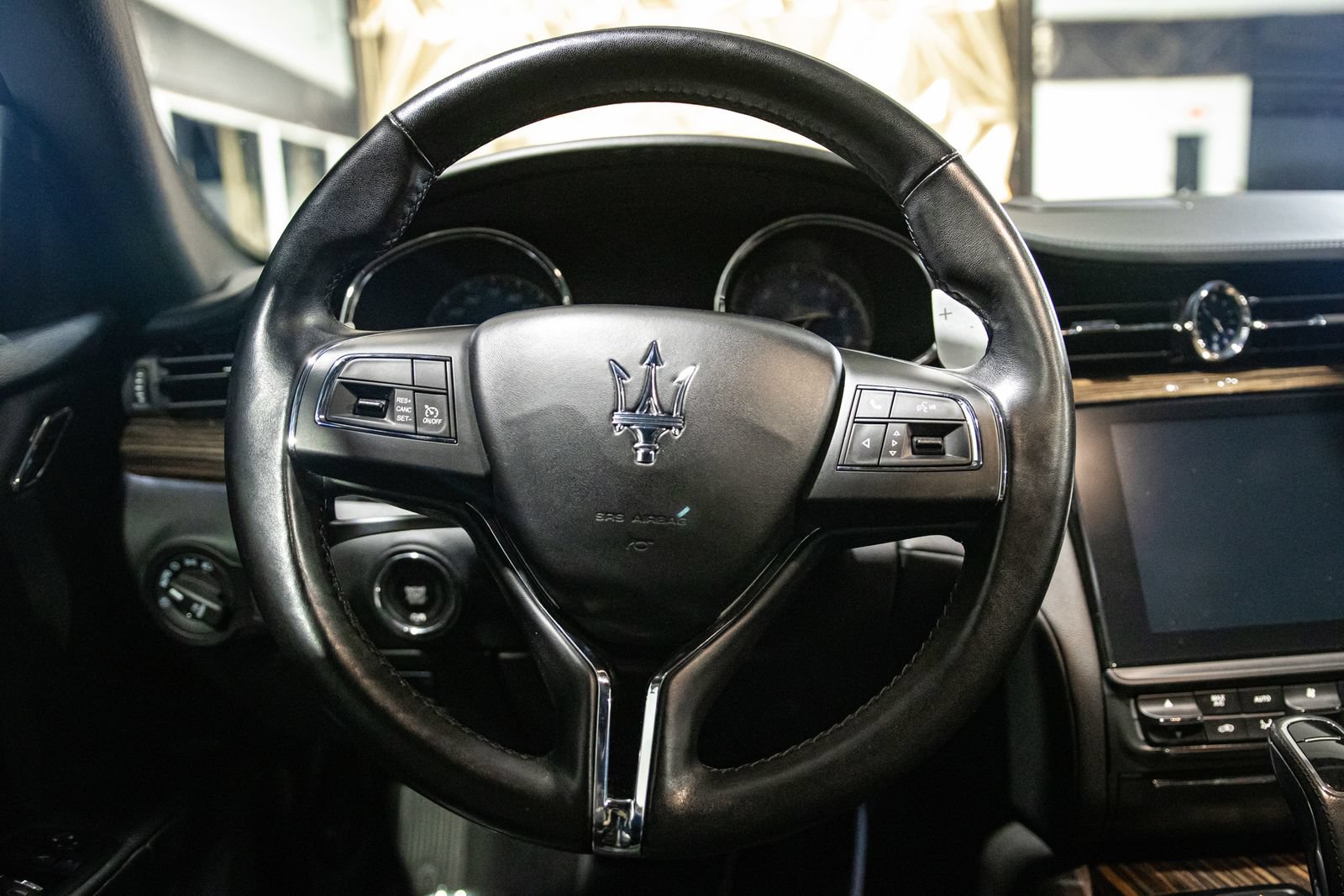 Used 2019 Maserati Quattroporte S Q4 AWD/4WD image 19