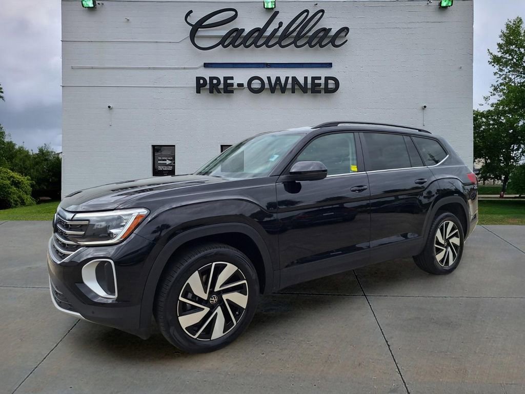 Used 2025 Volkswagen Atlas SE FWD image 7