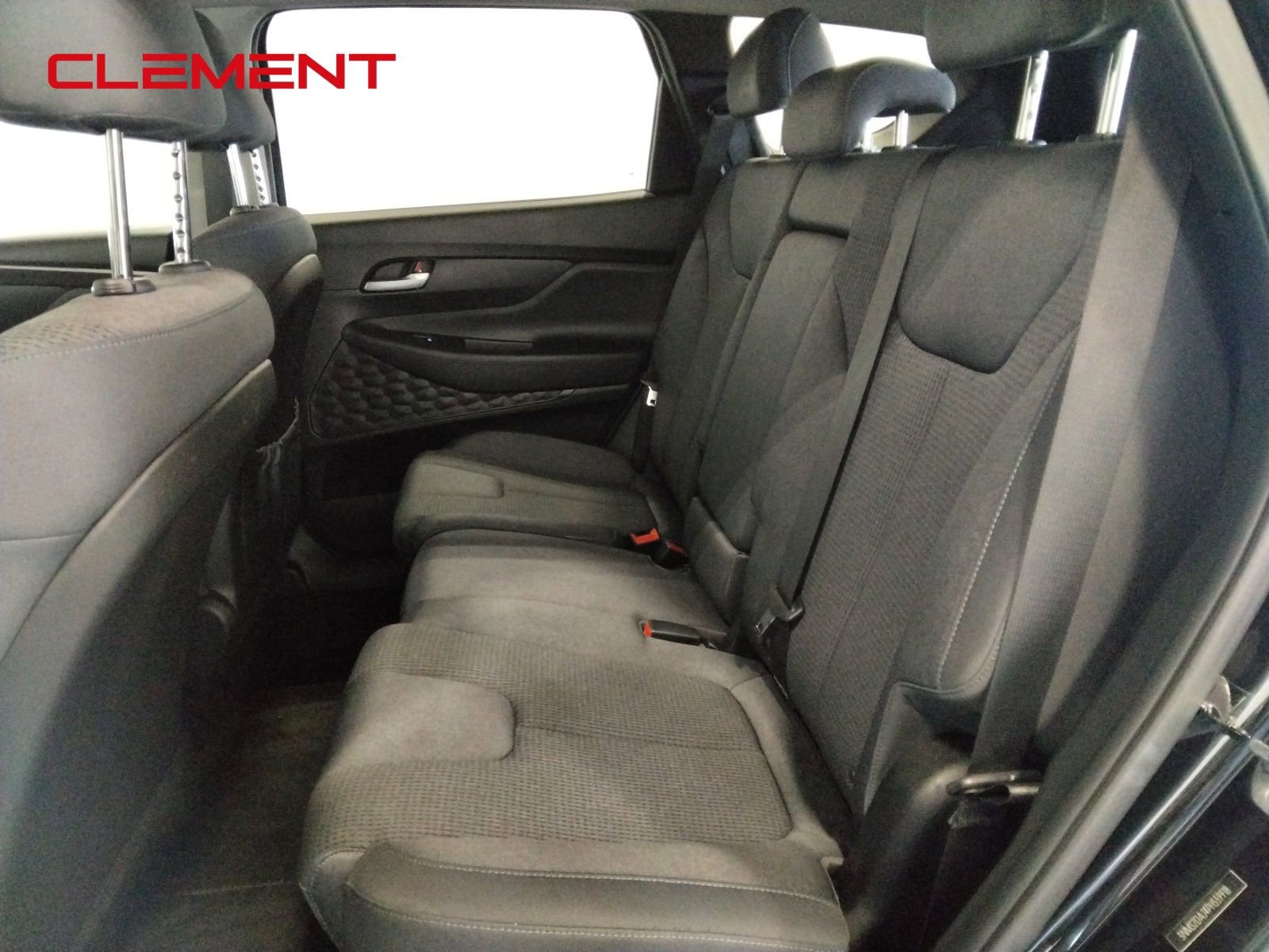 Used 2023 Hyundai Santa Fe SEL image 32