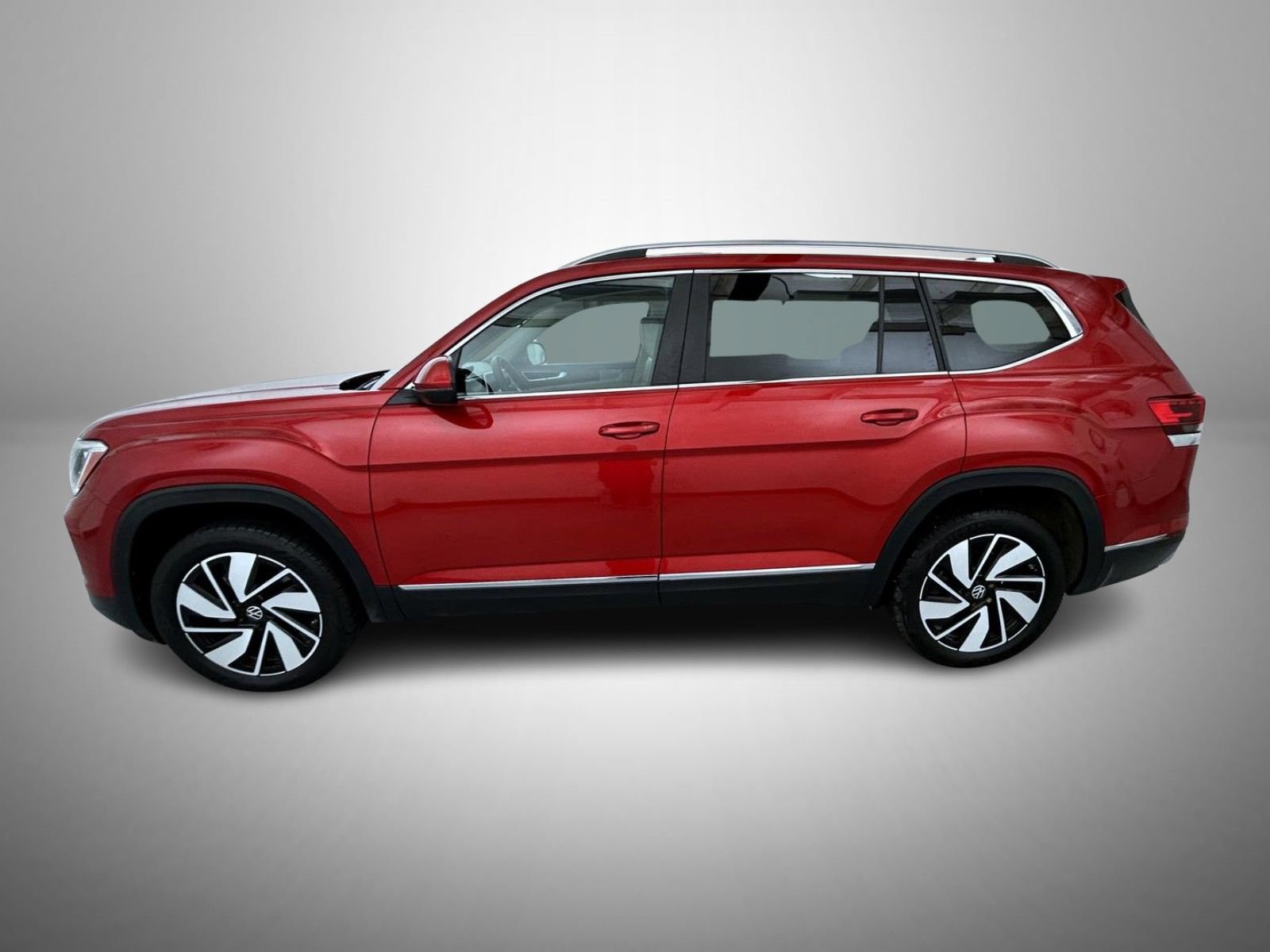 Used 2024 Volkswagen Atlas SEL AWD/4WD image 8