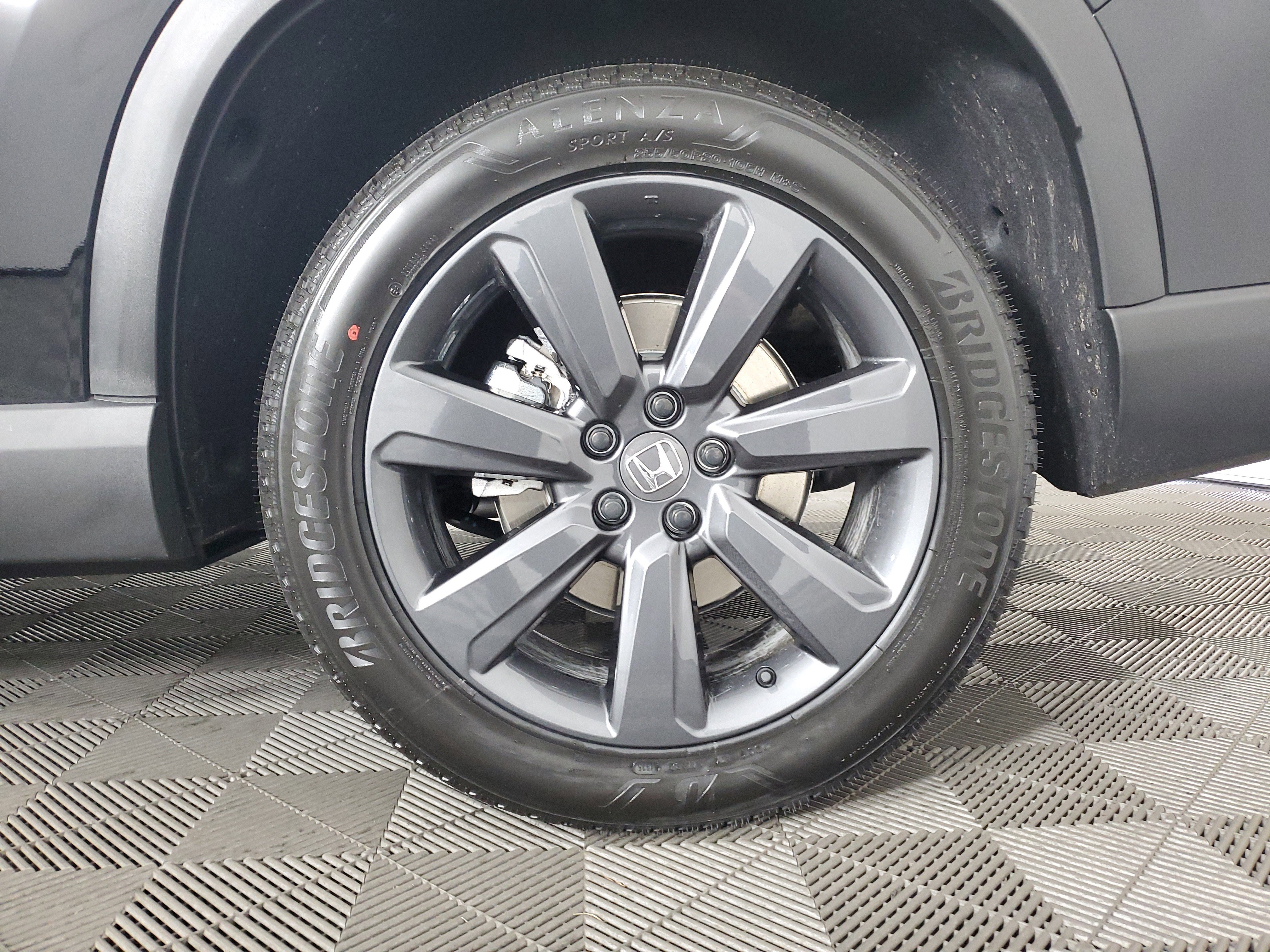 New 2026 Honda Pilot Sport image 29