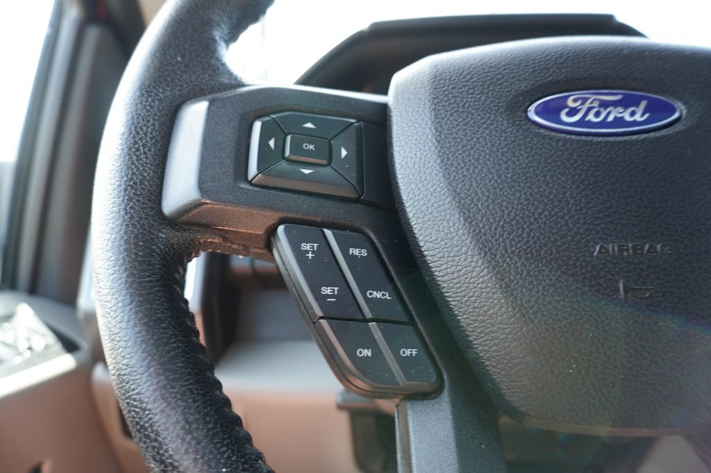 Used 2016 Ford F150 XLT w/ Equipment Group 302A Luxury AWD/4WD image 20