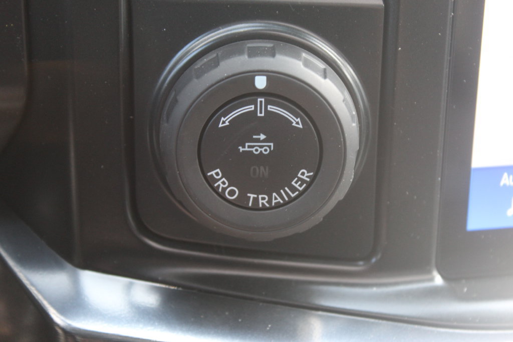 New 2026 Ford F350 Lariat w/ Black Appearance Package AWD/4WD image 40