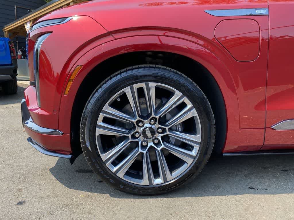 Certified 2026 Cadillac Vistiq Premium Luxury w/ LPO, Floor Liner Package AWD/4WD image 12
