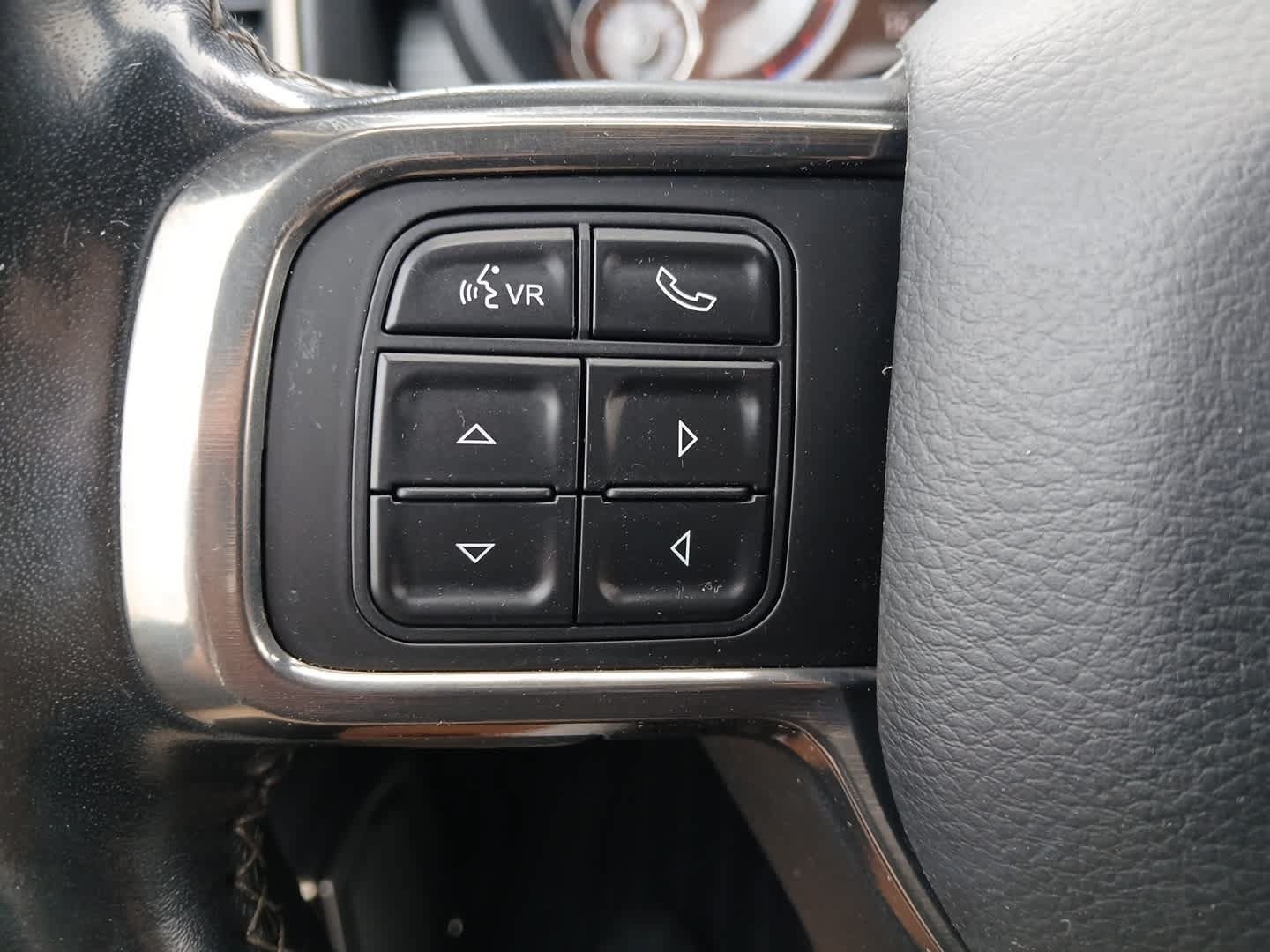 Used 2020 RAM 2500 Limited AWD/4WD image 68
