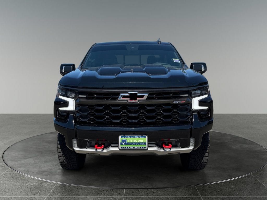 Used 2022 Chevrolet Silverado 1500 ZR2 w/ Technology Package AWD/4WD image 2