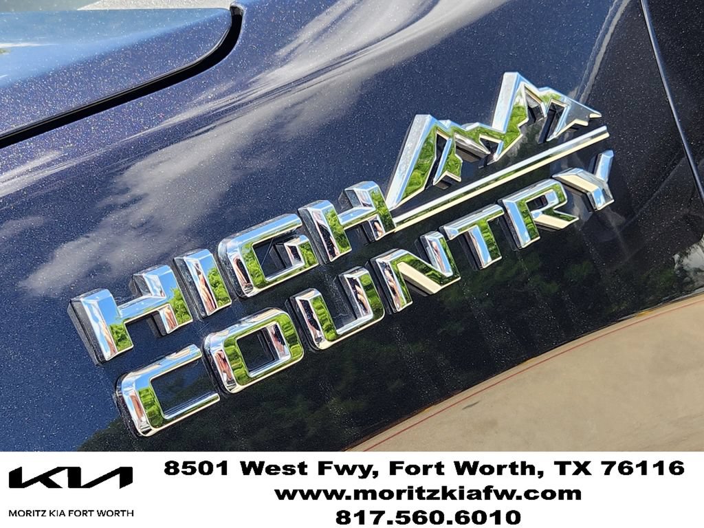 Used 2023 Chevrolet Silverado 1500 High Country w/ High Country Premium Package AWD/4WD image 11