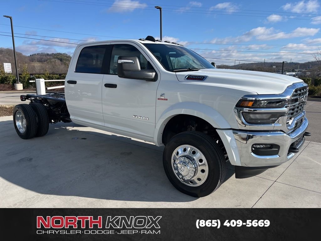 New 2026 RAM 4500 4x4 Crew Cab DRW image 28