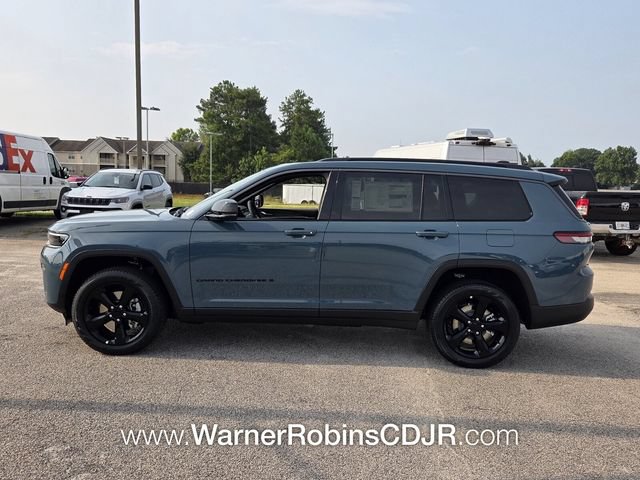 New 2026 Jeep Grand Cherokee L Limited w/ Limited Altitude Package AWD/4WD image 4