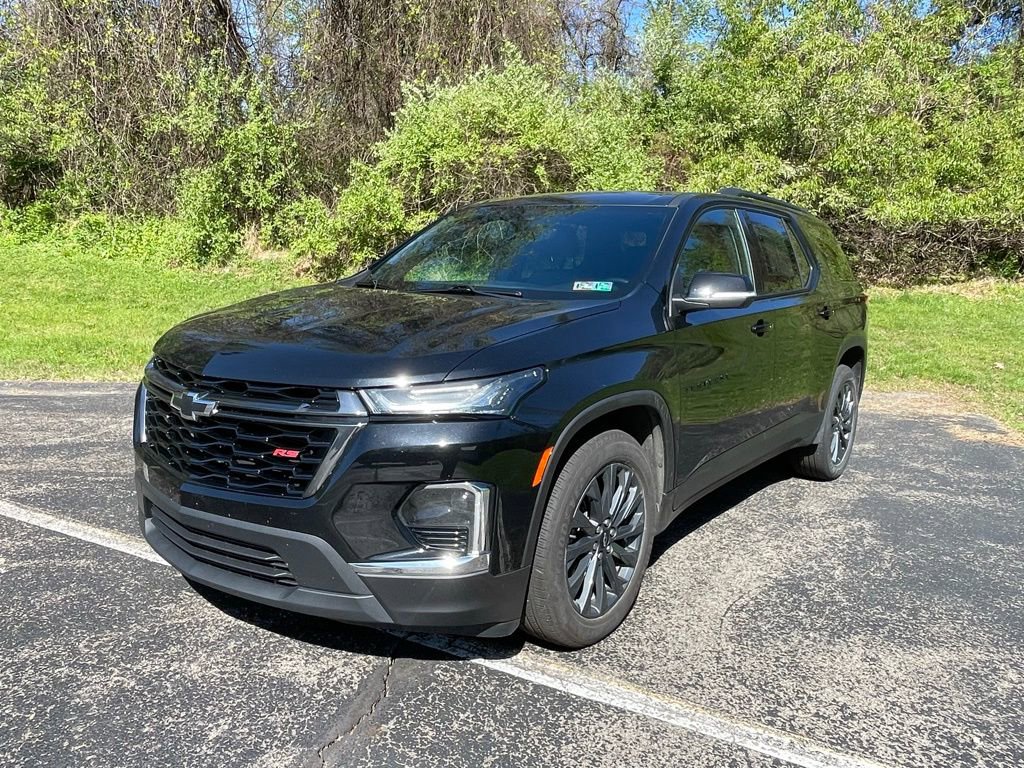 Used 2023 Chevrolet Traverse RS AWD/4WD image 7