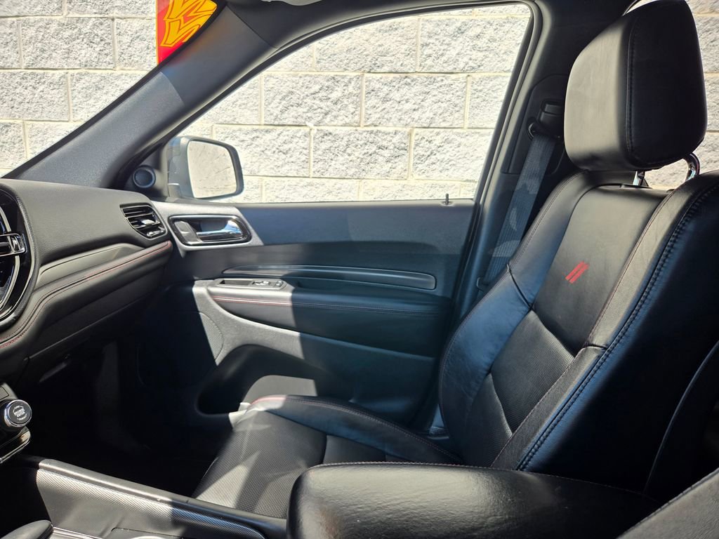 Used 2022 Dodge Durango R/T w/ Blacktop Package AWD/4WD image 32