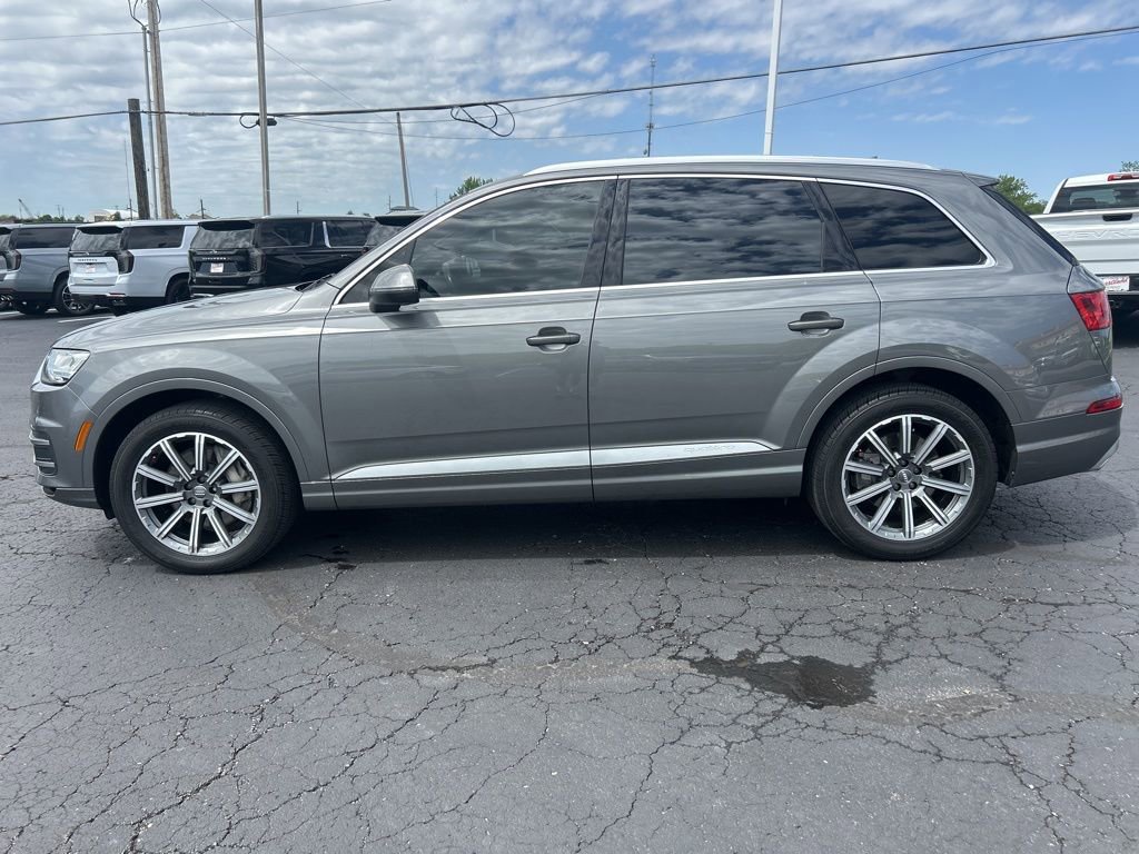 Used 2017 Audi Q7 3.0T Prestige AWD/4WD image 8