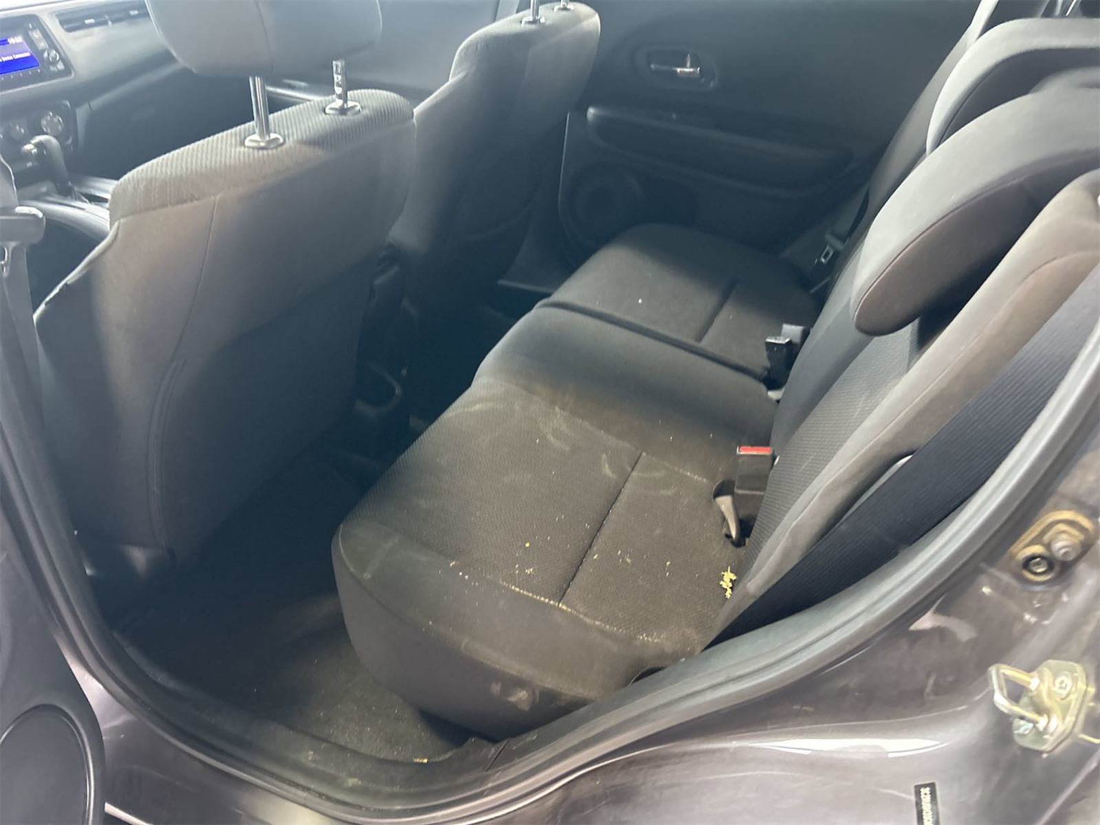 Used 2016 Honda HR-V LX image 10