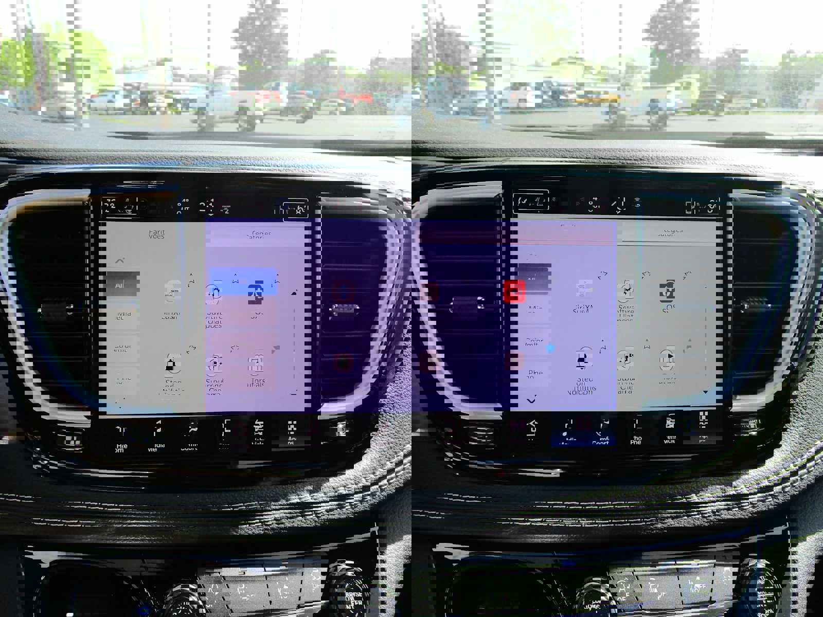 New 2026 Chrysler Pacifica Select image 33