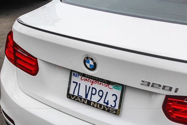 Used 2012 BMW 328i Sedan RWD image 9