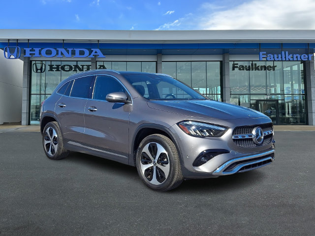 Used 2025 Mercedes-Benz GLA 250 4MATIC image 1