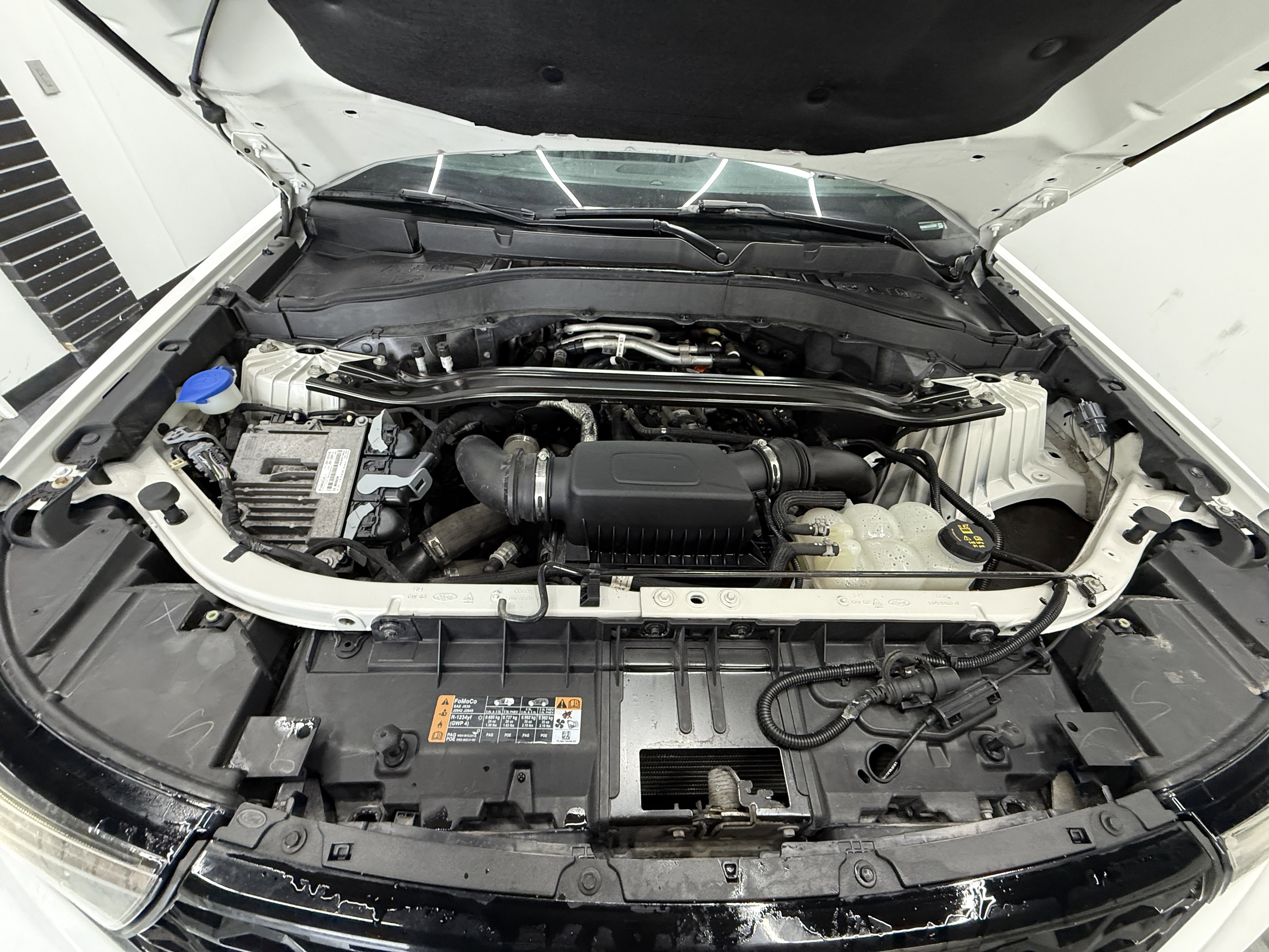 Used 2020 Ford Explorer ST w/ ST Street Pack image 29