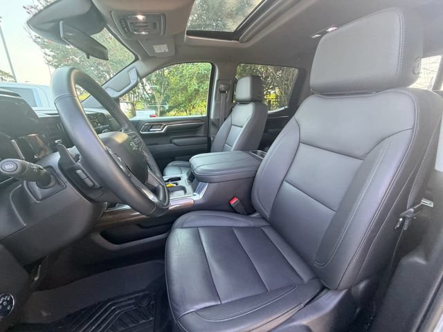 Used 2024 Chevrolet Silverado 1500 LT Trail Boss w/ Convenience Package II AWD/4WD image 13