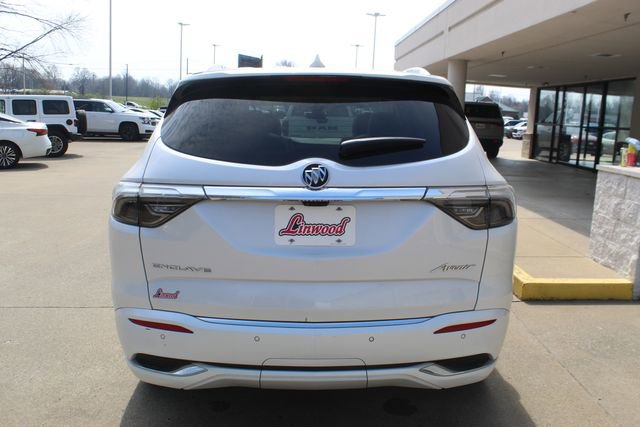 Used 2022 Buick Enclave Avenir w/ Avenir Technology Package image 4