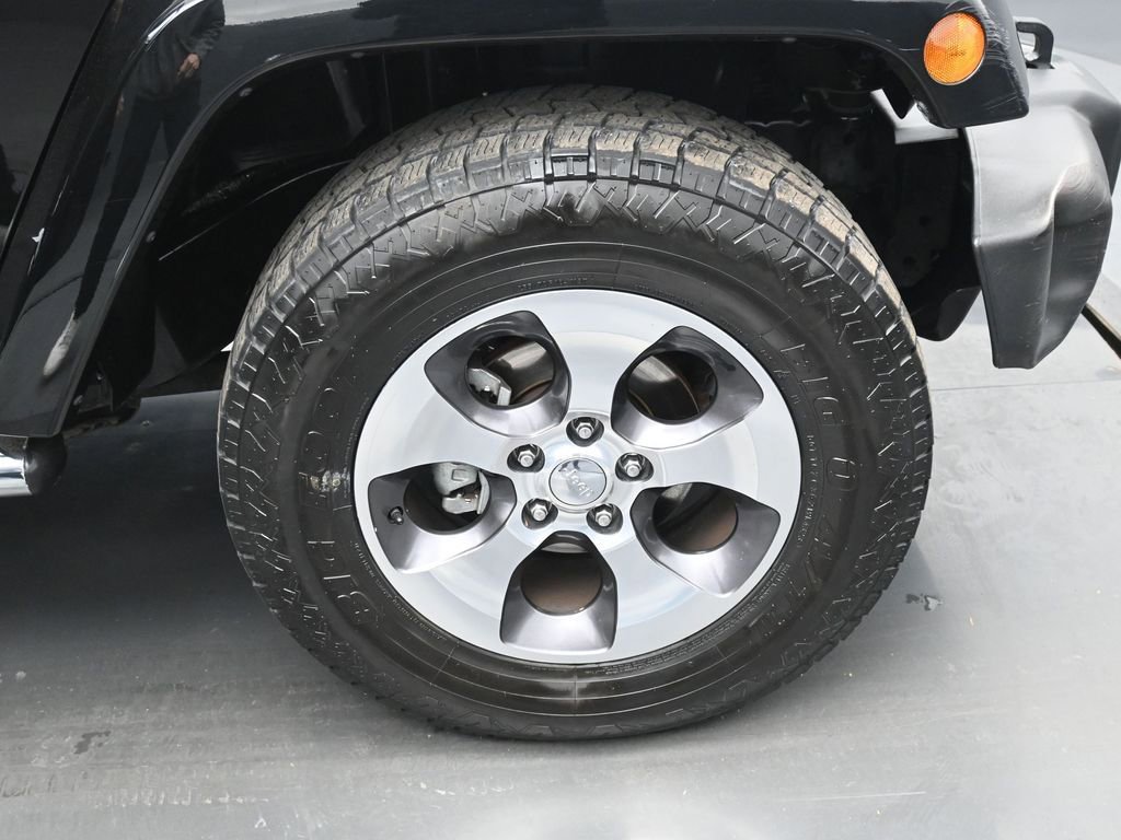 Used 2016 Jeep Wrangler Unlimited Sahara w/ Mopar Chrome Edition Group image 34