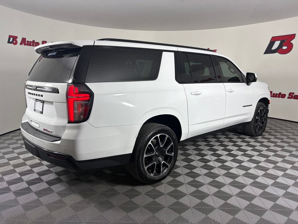 Used 2023 Chevrolet Suburban RST w/ Luxury Package RWD image 6