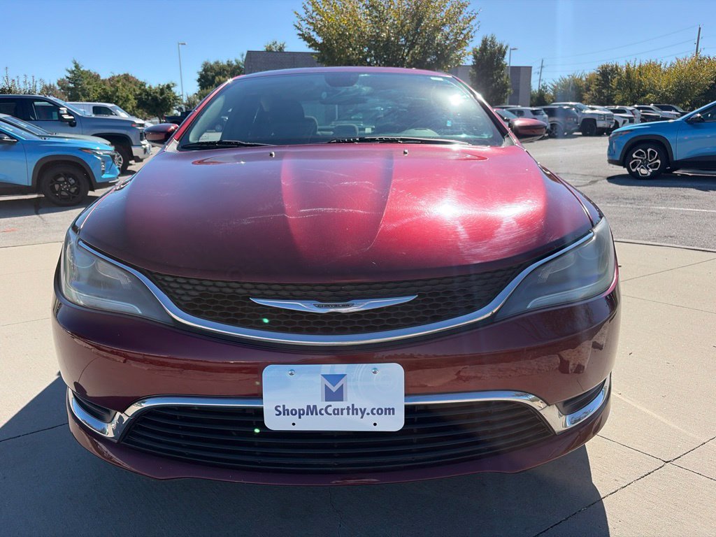 Used 2015 Chrysler 200 Limited w/ Convenience Group FWD image 3
