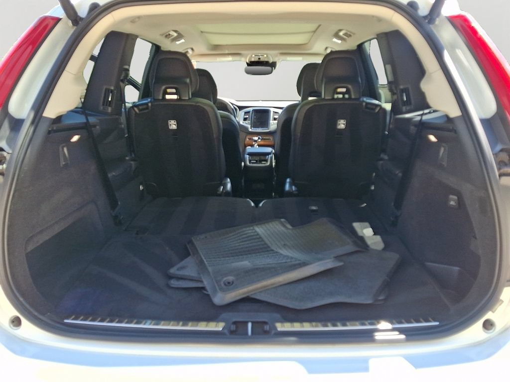 Used 2021 Volvo XC90 T6 Momentum AWD/4WD image 28