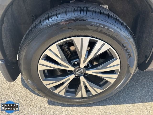 Certified 2022 Nissan Rogue SV image 33