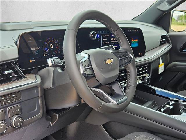 New 2026 Chevrolet Suburban LS RWD image 3