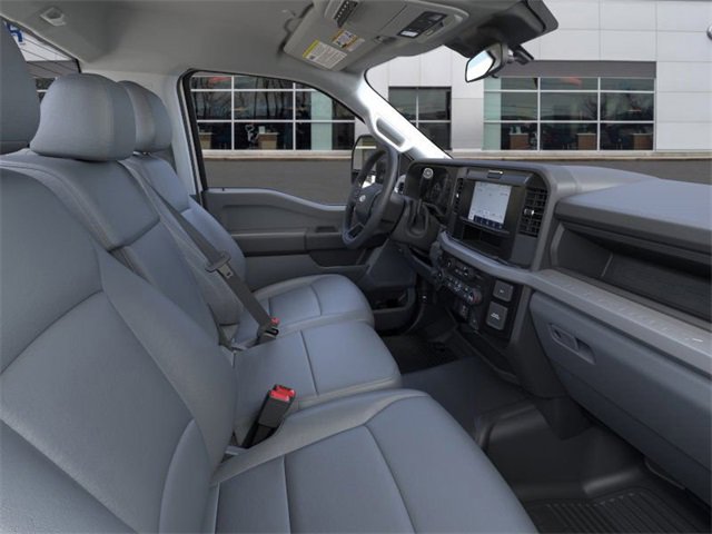 New 2026 Ford F550 4x4 Regular Cab Super Duty image 11