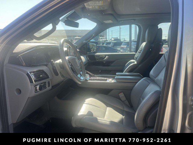 Used 2021 Lincoln Navigator Reserve RWD image 11