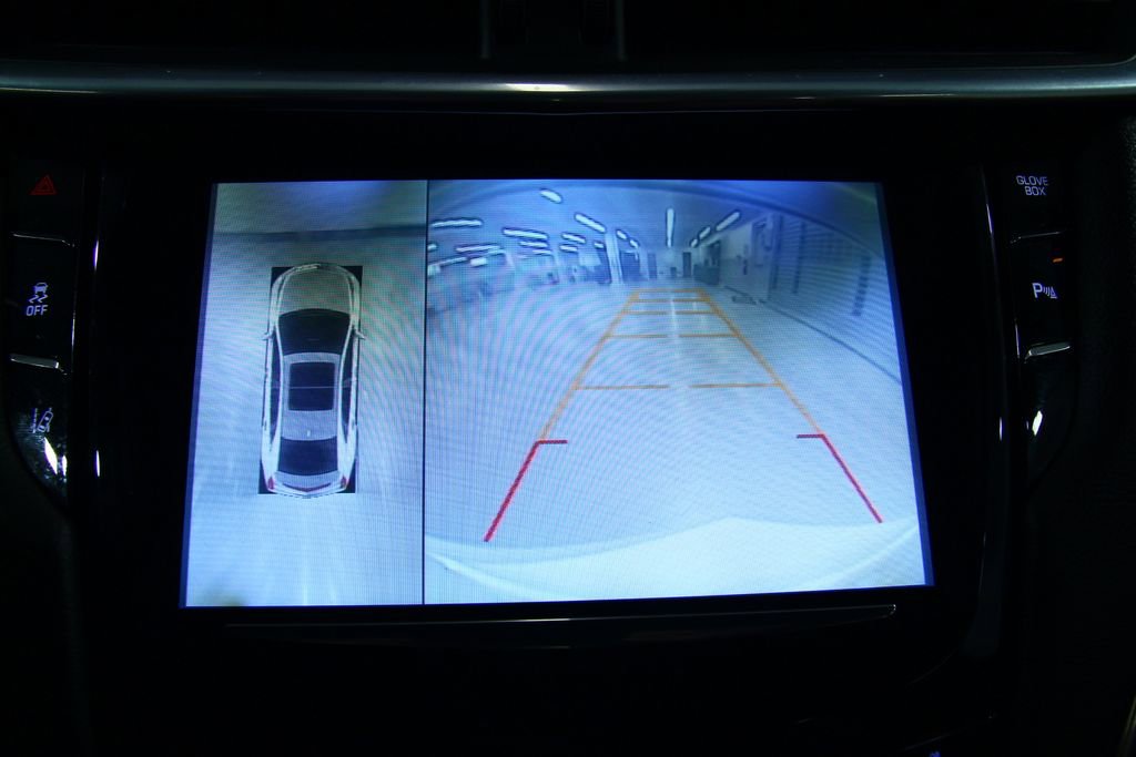 Used 2016 Cadillac XTS Luxury w/ Driver Awareness Package image 10