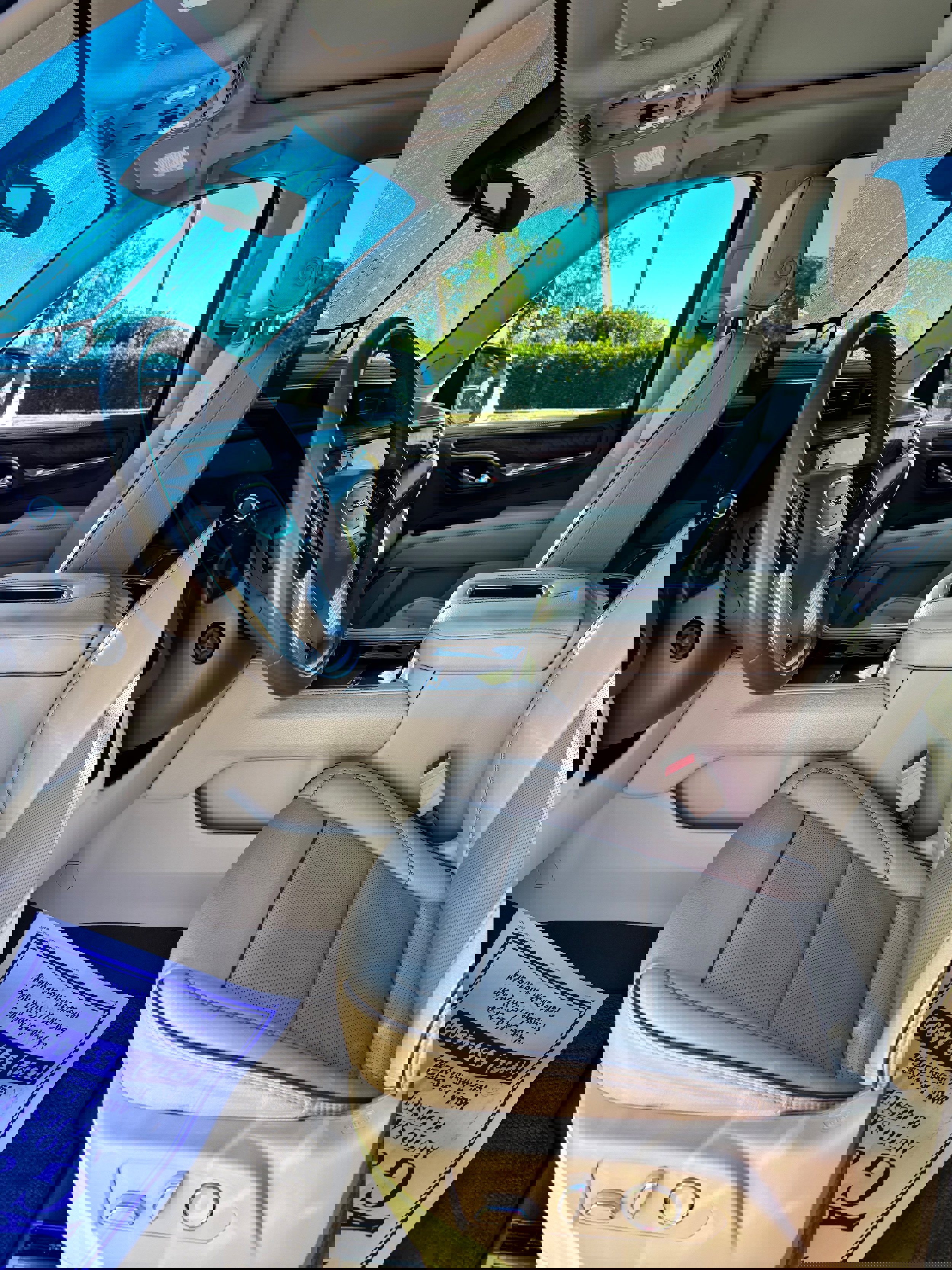 Used 2021 GMC Yukon XL Denali w/ Denali Premium Package image 15