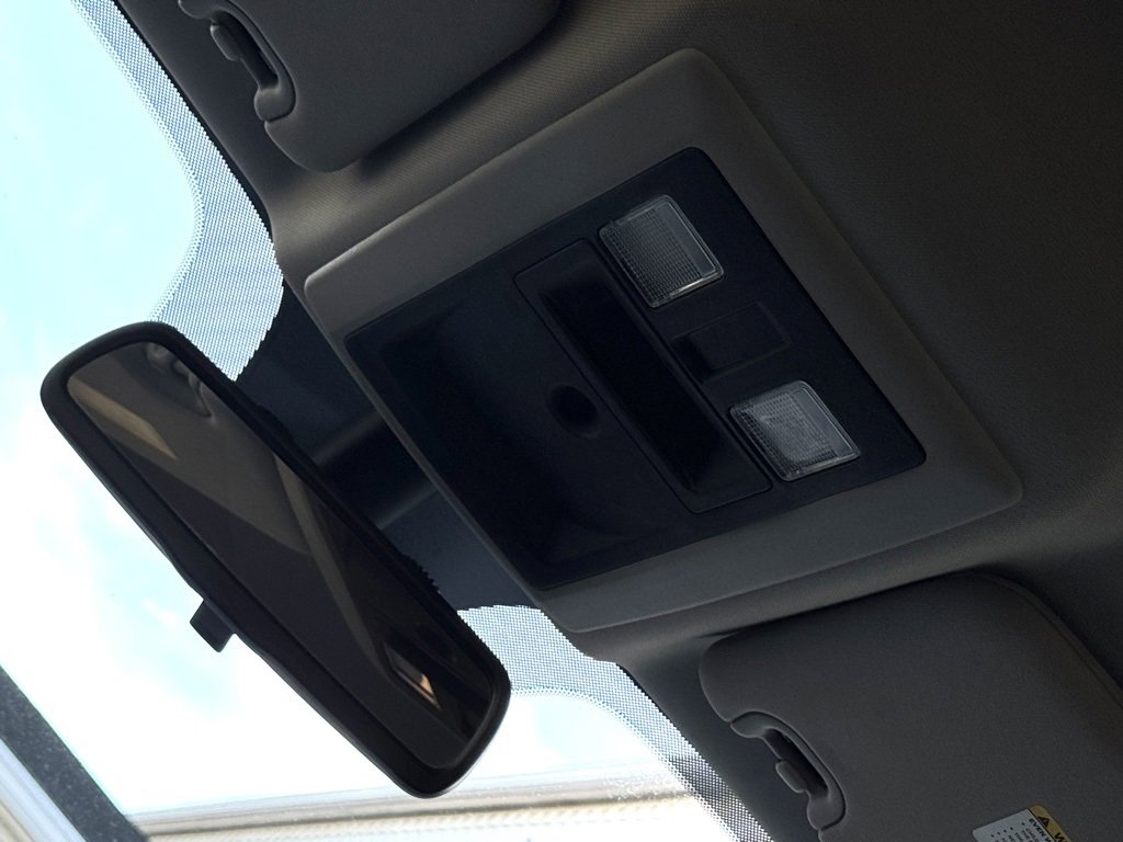 Used 2016 RAM 2500 Tradesman w/ Chrome Appearance Group image 26