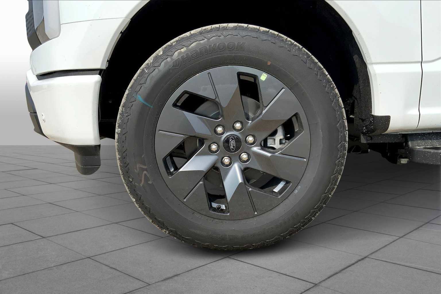 New 2025 Ford F150 Lightning Flash image 9