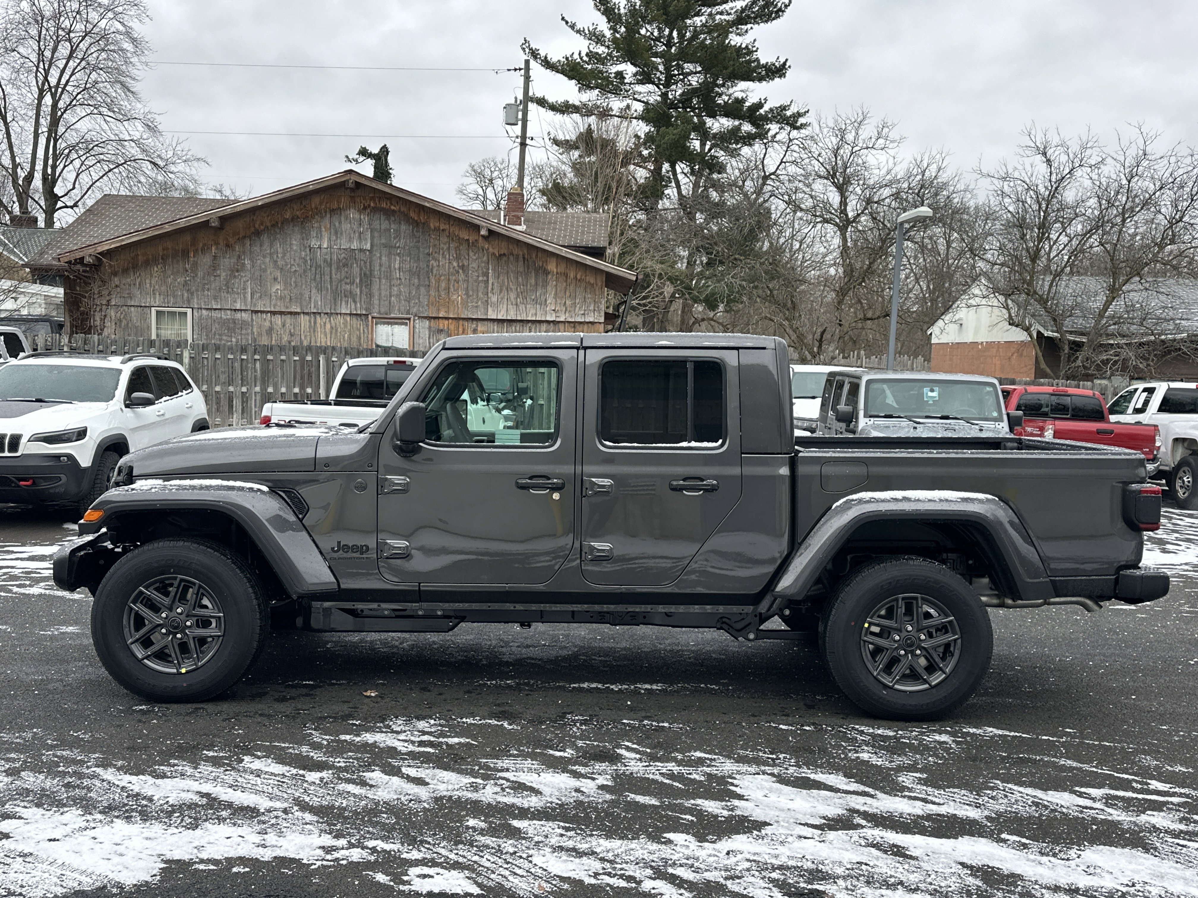 New 2026 Jeep Gladiator Sport image 25