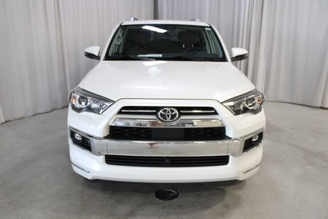 Used 2022 Toyota 4Runner Limited AWD/4WD image 30