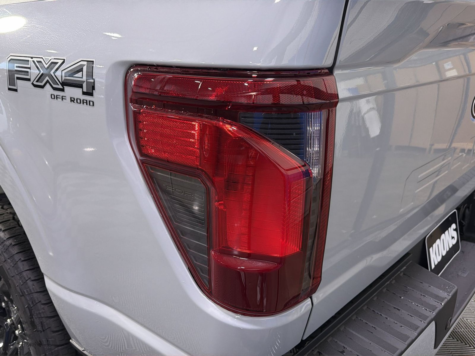 New 2026 Ford F150 XLT w/ Equipment Group 302A MID AWD/4WD image 18