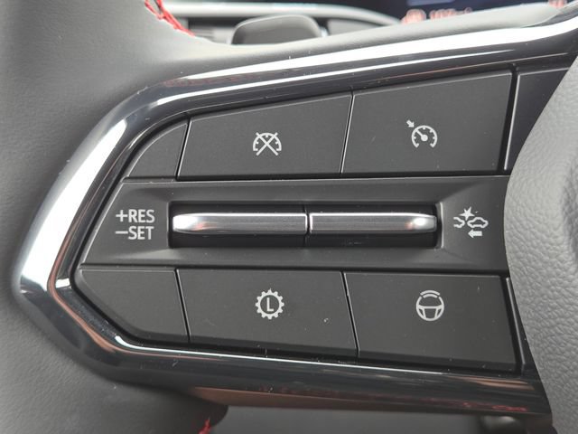 New 2027 Chevrolet Traverse RS w/ LPO, Floor Liner Package AWD/4WD image 38