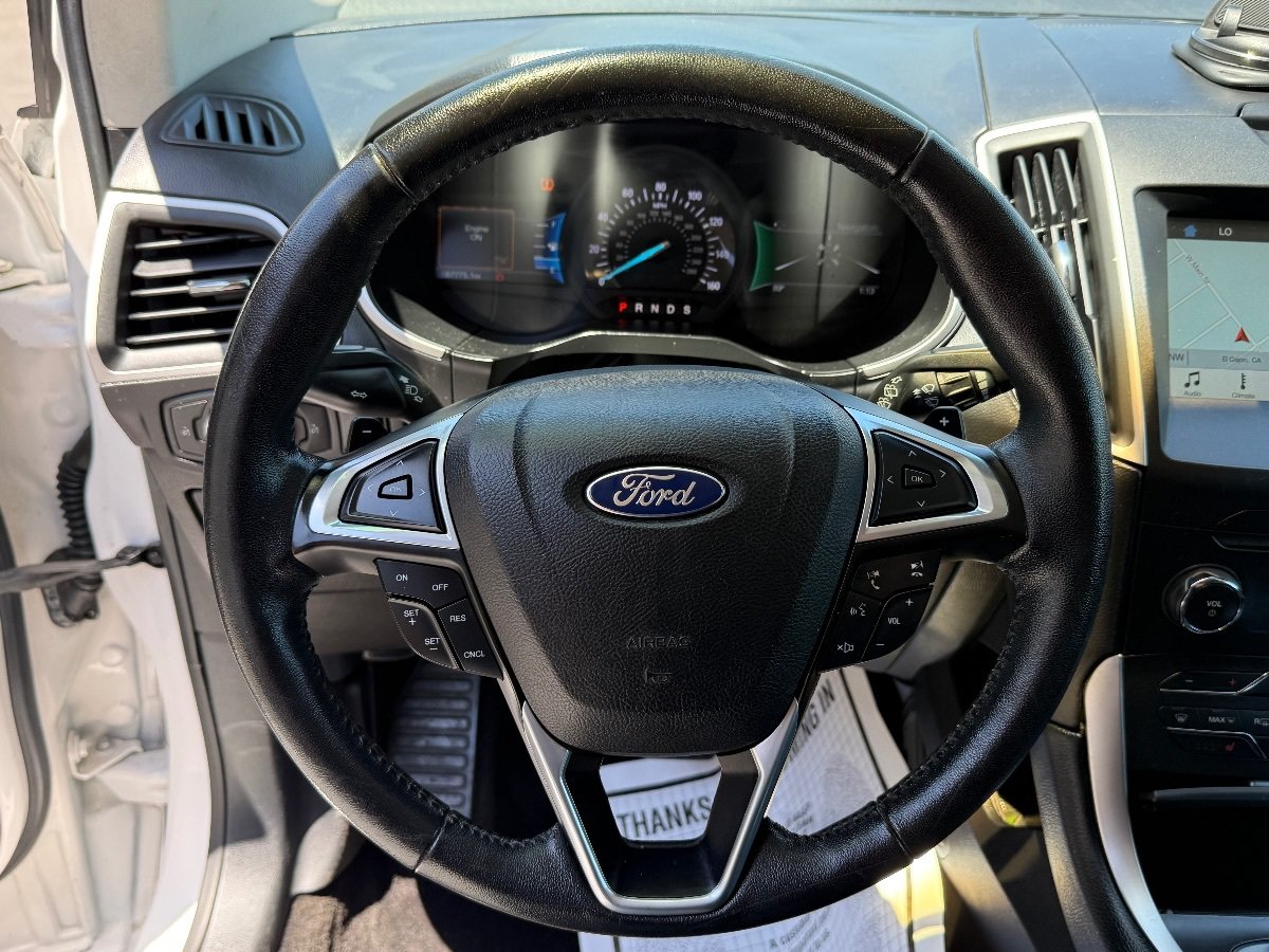 Used 2016 Ford Edge SEL w/ Equipment Group 201A FWD image 22