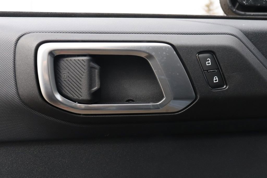 New 2025 Ford Bronco Big Bend image 40