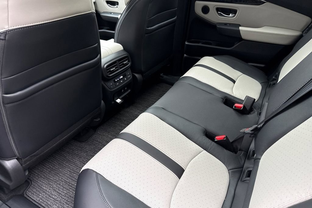 New 2026 Honda Passport TrailSport Elite image 13