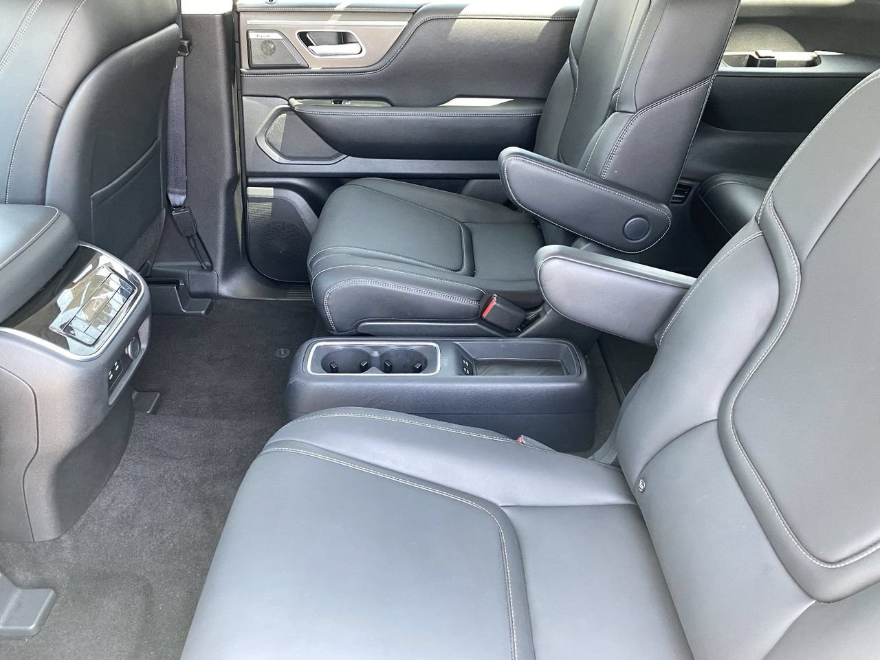 Certified 2026 INFINITI QX80 Pure w/ Cargo Package AWD/4WD image 15