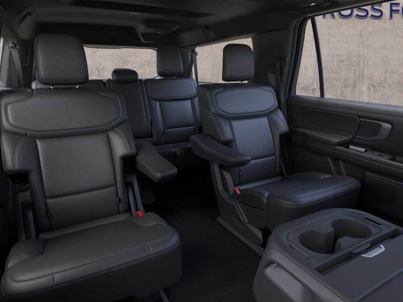 New 2026 Ford Expedition Max Platinum w/ Stealth Performance Package AWD/4WD image 11